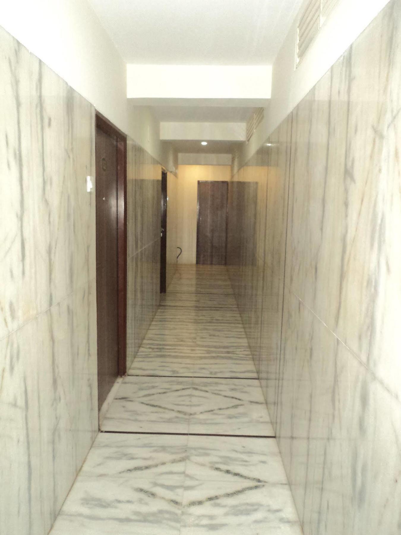 Hotel Q Deck Mumbai Eksteriør bilde
